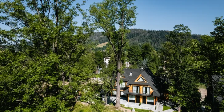 Dovolenka v podmanivom prostredí Zakopaného s raňajkami, romantickou večerou, jacuzzi či masážou