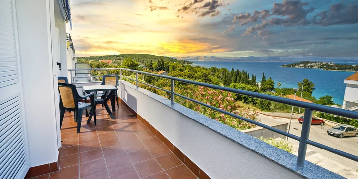 Dovolenka na ostrove Šolta - apartmány až pre 4 osoby len 150 m od mora