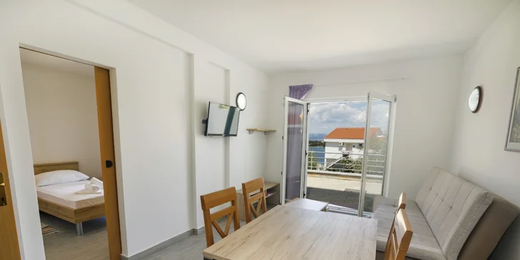 Dovolenka na ostrove Šolta - apartmány až pre 4 osoby len 150 m od mora