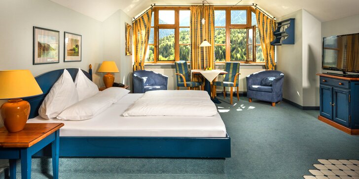 Pobyt v rakúskych Alpách: hotelové izby aj apartmány pri jazere Grundlsee, wellness a raňajky