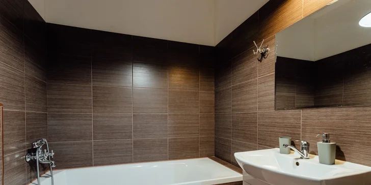 Pobyt v krásnom prostredí Veľkej Fatry len 3 km od Vlkolínca: apartmány a drevenice s kuchyňou, terasou a príjemným wellness