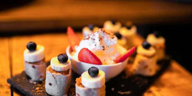 Pochúťka od Pána Wafličku: Sladké palacinkové sushi s rôznymi náplňami