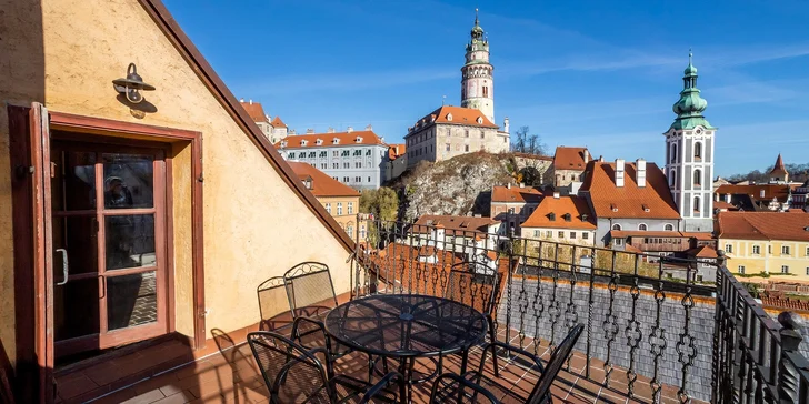 Pobyt v historickom penzióne v srdci Českého Krumlova: raňajky a 10% zľava do reštaurácie