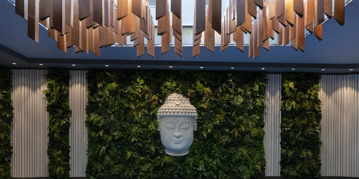 Rozprávkový pobyt v Karlových Varoch: 4* hotel s nádherným wellness, masáže a raňajky