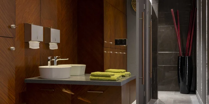 Rozprávkový pobyt v Karlových Varoch: 4* hotel s nádherným wellness, masáže a raňajky