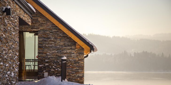 Luxusné apartmány s výhľadom na Čorštýnske jazero: sauna na izbe, požičanie bicyklov zdarma
