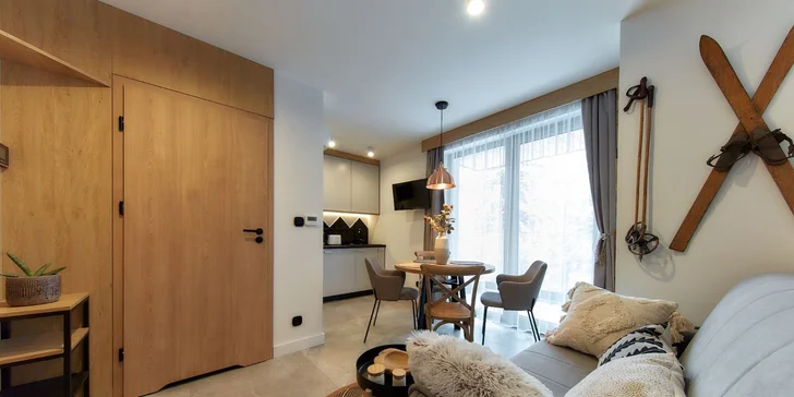Štýlové apartmány v Zakopanom s výhľadom na Tatry, hneď pri malom lyžiarskom stredisku