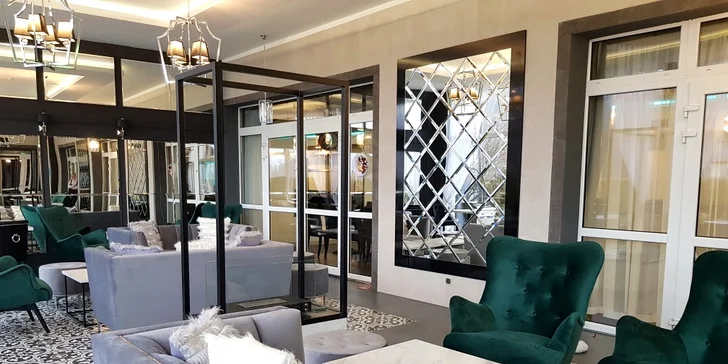 Moderný hotel uprostred zelene so skvelou dostupnosťou do centra Krakova: raňajky v cene