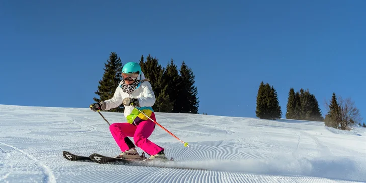 Celodenná lyžovačka pre veľkých aj malých v rodinnom stredisku Malinô Brdo