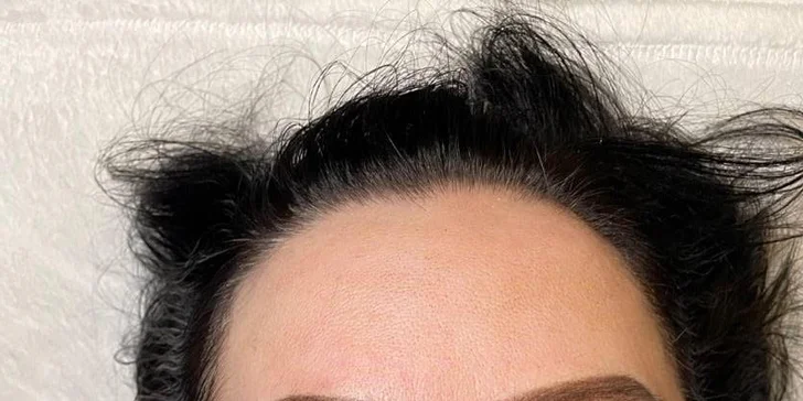 Permanentný make-up pier, púdrové obočie alebo korekcia obočia