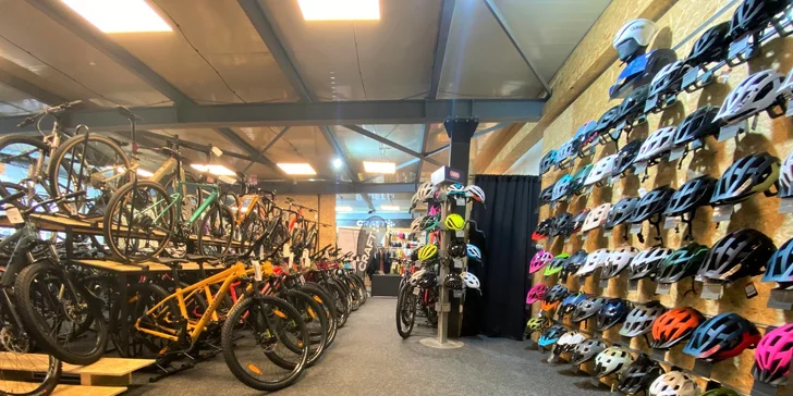 Požičanie elektrického bicykla pre 1 alebo 2 osoby na sedem hodín či celý víkend