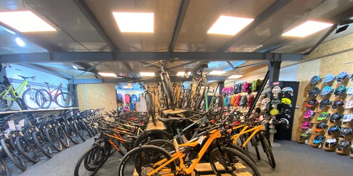 Požičanie elektrického bicykla pre 1 alebo 2 osoby na sedem hodín či celý víkend