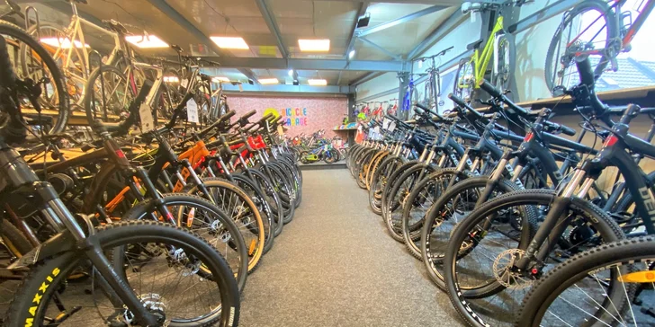 Požičanie elektrického bicykla pre 1 alebo 2 osoby na sedem hodín či celý víkend