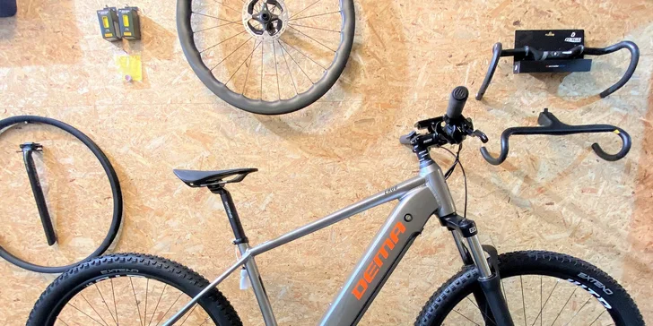 Požičanie elektrického bicykla pre 1 alebo 2 osoby na sedem hodín či celý víkend