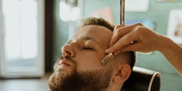 Strih, úprava brady či 2-hodinová kompletná barberská starostlivosť