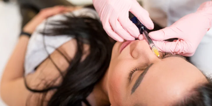 Intenzívna regenerácia: Mezoterapia tváre, krku, dekoltu a rúk