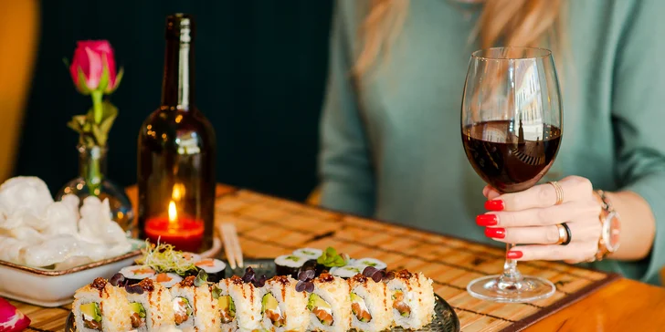 Japonské špeciality v SUSHINAMI: Poke bowl, sushi, Tom Kha Gai či Katsu