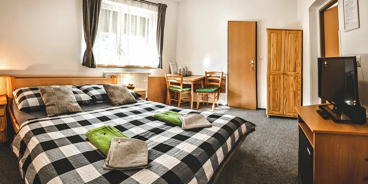 Oddýchnite si až na 15 dní v Českom Krumlove: možnosť raňajok a zľava do reštaurácie