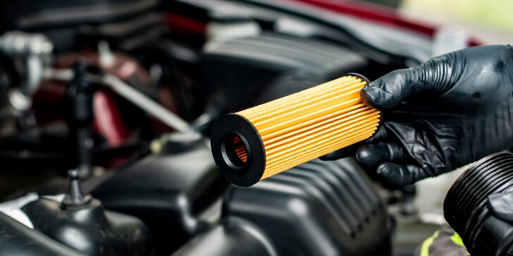 Výmena oleja a olejového alebo aj palivového filtra na vašom aute