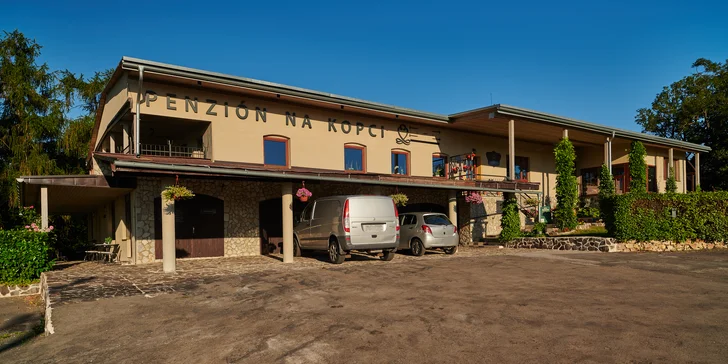 Penzión s krásnym výhľadom na Banskú Štiavnicu: vlastná reštaurácia aj raňajky v cene