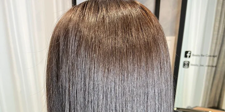 Regeneračné vlasové terapie pre kučeravé, blond alebo poškodené vlasy v beauty bar concept
