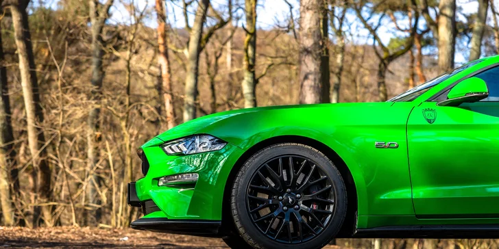 Jazda v nadupanom žihadle FORD MUSTANG ako vodič alebo spolujazdec až v 4 mestách