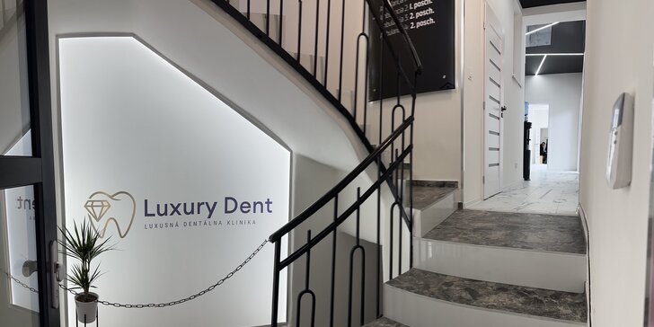 Zubné ošetrenia v Luxury Dent: Bielenie, plomby aj strojček