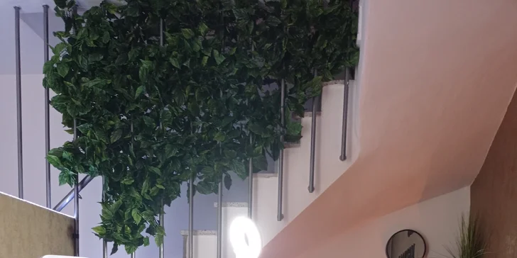 Vyhladenie vrások, nadvihnutie viečok a Mikroihličková mezoterapia pre krásnu pleť