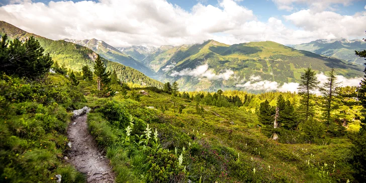 Aktívna dovolenka v Gasteinskom údolí pre celú rodinku: turistika, cyklistika, karta zliav aj wellness