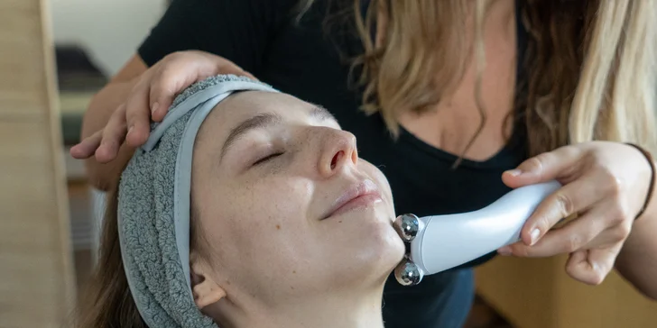 Novinka v Xbody Petra: Neinvazívny lifting, ktorý dostane vašu tvár do formy