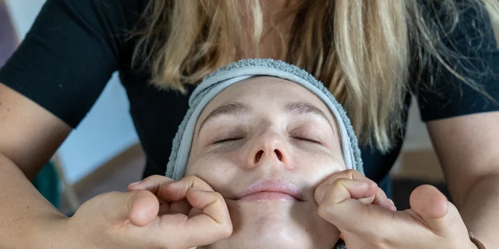 Novinka v Xbody Petra: Neinvazívny lifting, ktorý dostane vašu tvár do formy