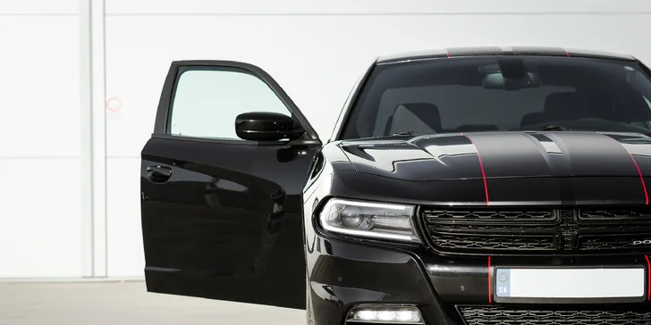 Jazda ako vodič či spolujazdec v DODGE CHARGER, pre deti možnosť auto naštartovať a odfotografovať sa
