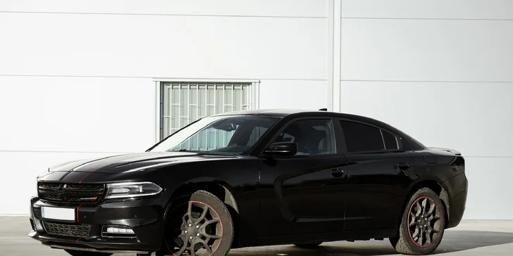 Jazda ako vodič či spolujazdec v DODGE CHARGER, pre deti možnosť auto naštartovať a odfotografovať sa
