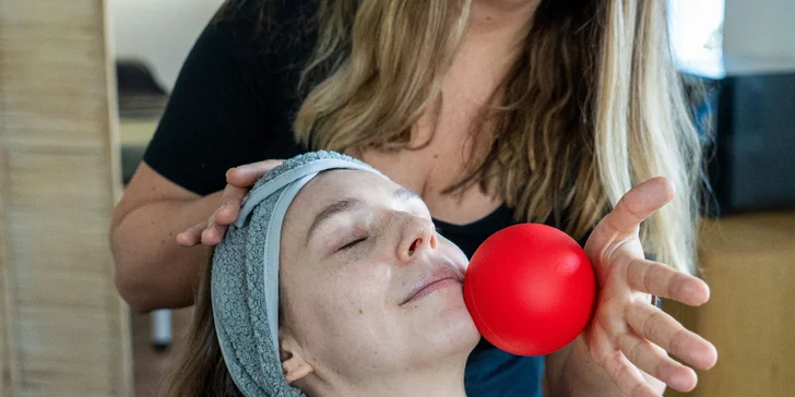 Novinka v Xbody Petra: Neinvazívny lifting, ktorý dostane vašu tvár do formy