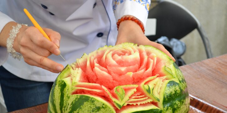 Online kurz Carvingfruit: dekoratívne vyrezávanie do ovocia a zeleniny