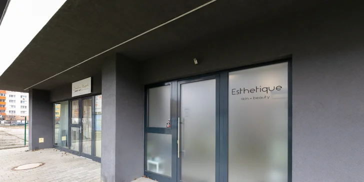 Epilácia vybranej časti tela diódovým epilačným laserom