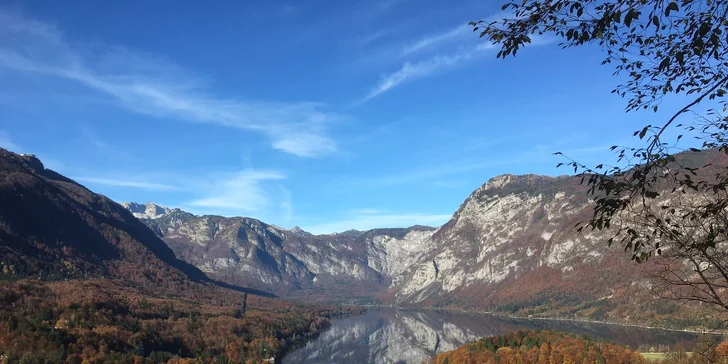 Aktívny pobyt pri slovinskom jazere Bohinj s bazénom a jedlom