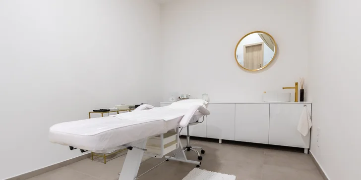 Cukrová depilácia: Prírodná metóda zbavenia sa chĺpkov