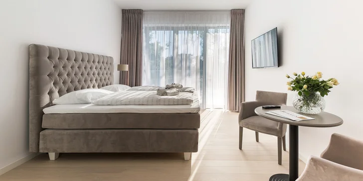Pobyt pri Balte a jazere Jamno: špičkové apartmány na skok od pláže, so stravou aj wellness