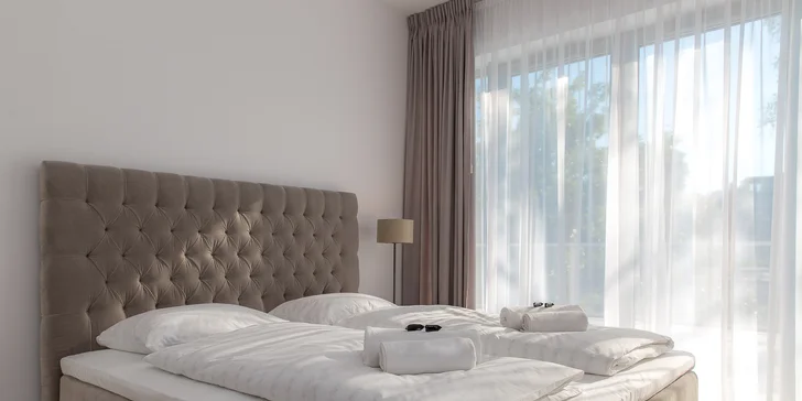 Pobyt pri Balte a jazere Jamno: špičkové apartmány na skok od pláže, so stravou aj wellness