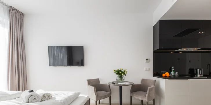 Pobyt pri Balte a jazere Jamno: špičkové apartmány na skok od pláže, so stravou aj wellness