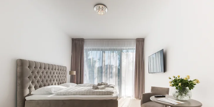 Pobyt pri Balte a jazere Jamno: špičkové apartmány na skok od pláže, so stravou aj wellness