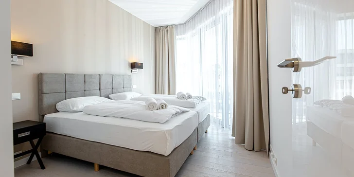 Pobyt pri Balte a jazere Jamno: špičkové apartmány na skok od pláže, so stravou aj wellness