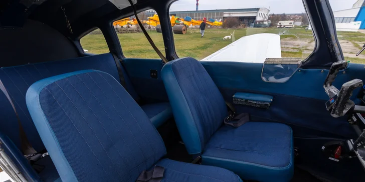 Zážitkový let na lietadle PIPER PA-28-151 WARRIOR II až zo 4 letísk