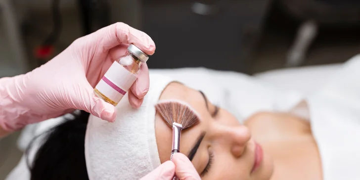 Kultúra krásy: Kyslíková mezoterapia alebo chemický peeling