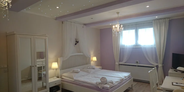 Romantický pobyt v Prahe s raňajkami, sektom a privátnym wellness priamo na izbe