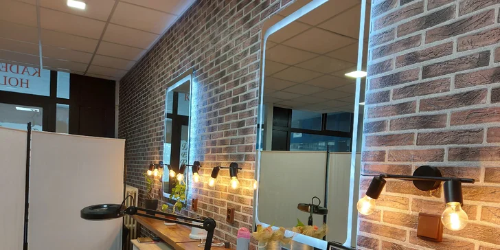 Depilácia hornej pery, oblasti bikín alebo nôh v salóne Beauty by Surnak