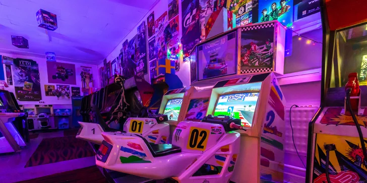Vstúpte do sveta retro videohier v RGB Aréne