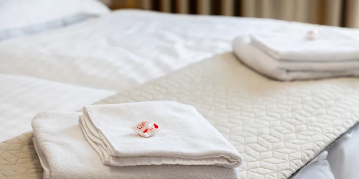 Malé Karpaty: Luxusný hotel na Pezinskej Babe, pobyt s raňajkami alebo apartmán až pre 8 osôb