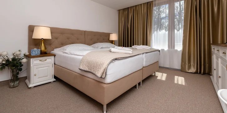 Malé Karpaty: Luxusný hotel na Pezinskej Babe, pobyt s raňajkami alebo apartmán až pre 8 osôb